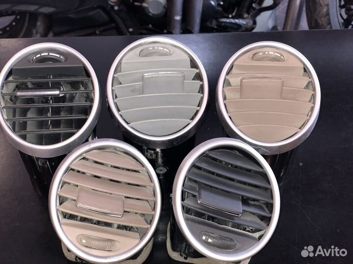 A1648302154 Дефлектор обдува салона Mercedes GL X1