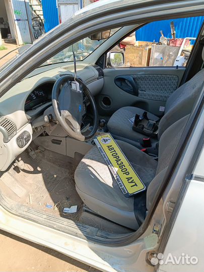 Трапеция дворников калина