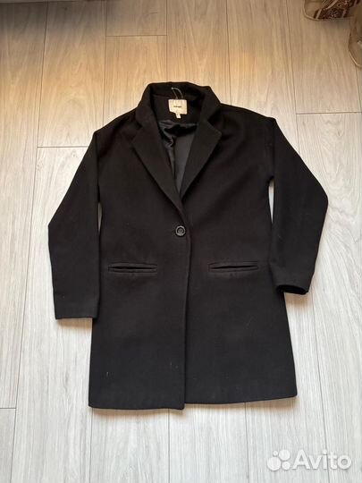 Женская верхняя одежда пакетом