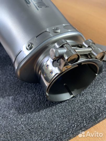 Глушитель akrapovic на мотоцикл BMW S1000RR/R