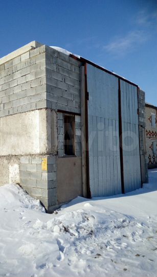 Коттедж 186 м² на участке 6 сот.