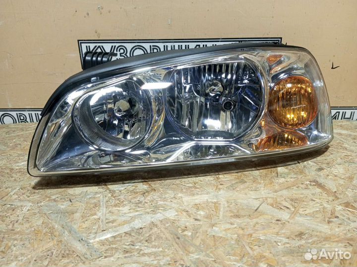 Фара левая Hyundai Elantra XD (03-10г) рест М/К