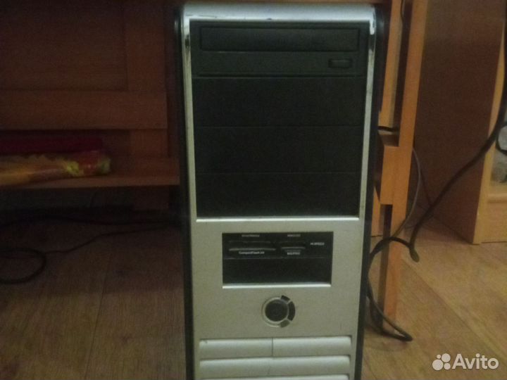 Компьютер