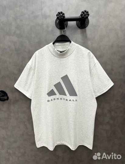 Футболка adidas oversize