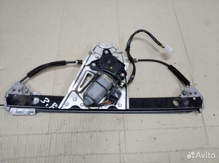 Стеклоподъемник задний правый w220 S-class 113