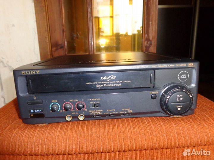 Видеомагнитофон sony
