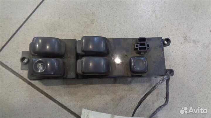 Блок управления стеклоподъемниками передний левый