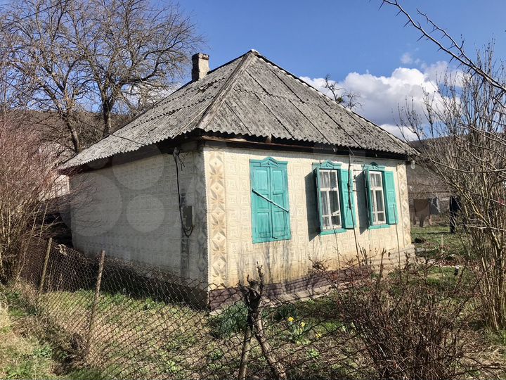 Дом 39,9 м² на участке 6 сот.