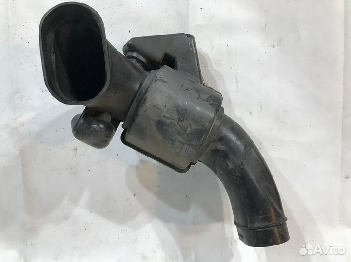 Резонатор воздушного фильтра Acura TSX