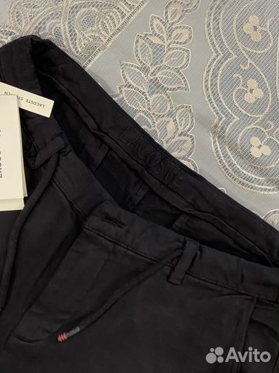 Джинсы мужские Lacoste