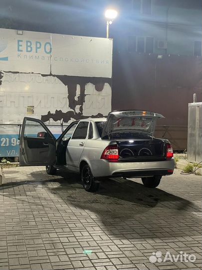 Капот приора