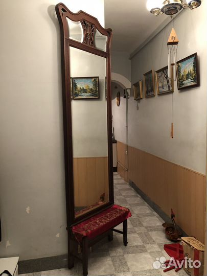 Антикварное зеркало