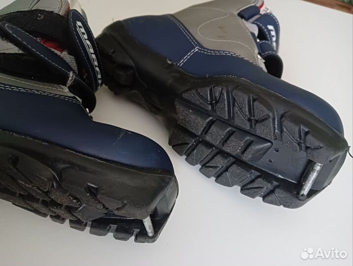 Лыжные ботинки классические, размер 34