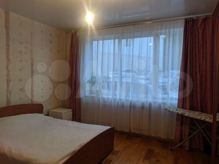2-к. квартира, 74 м², 1/4 эт.
