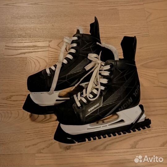 Коньки хоккейные 35размер