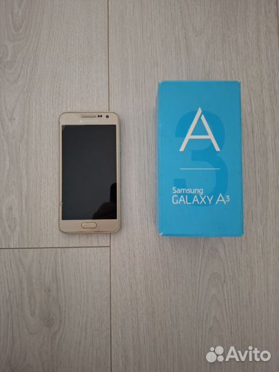 Samsung Galaxy A3 SM-A300F, 16 ГБ
