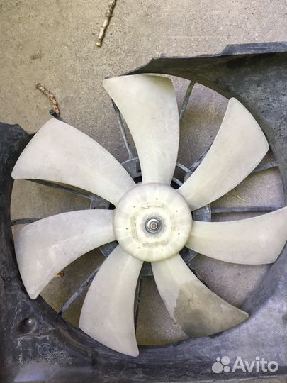 Сузуки SX4 диффузор вентилятор охлаждения