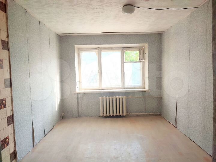 Комната 12 м² в 6-к., 2/5 эт.