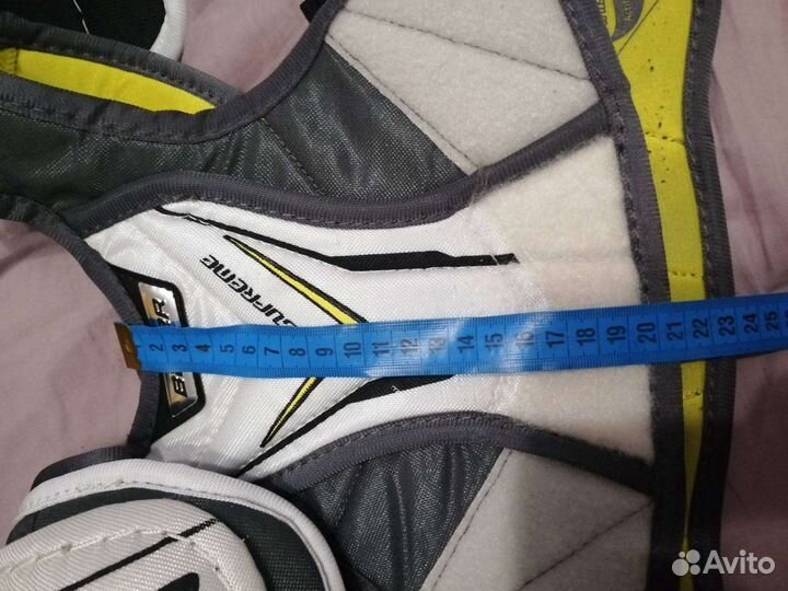 Нагрудник хоккейный