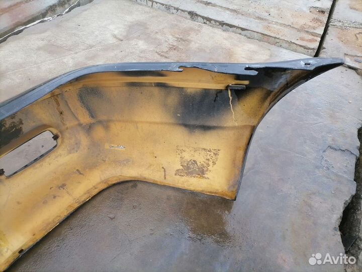 Бампер задний Chrysler Sebring/dodge stratus 2001