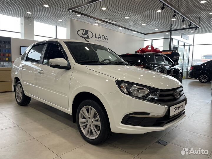 LADA Granta 1.6 МТ, 2023