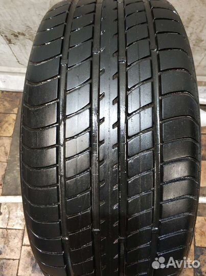 Dunlop SP Sport 2000E 235/45 R17