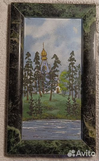 Картина из драгоценных камней