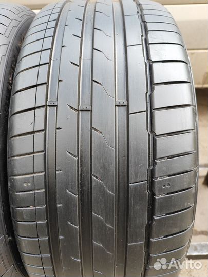 Hankook Ventus S1 Evo 3 EV K127E 235/50 R20 и 265/45 R20 104T