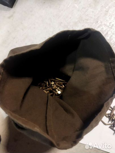 Клёпки для коньков латунные