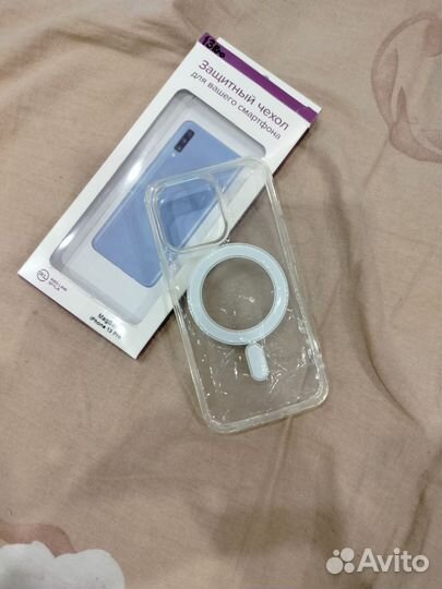 Чехлы на телефон