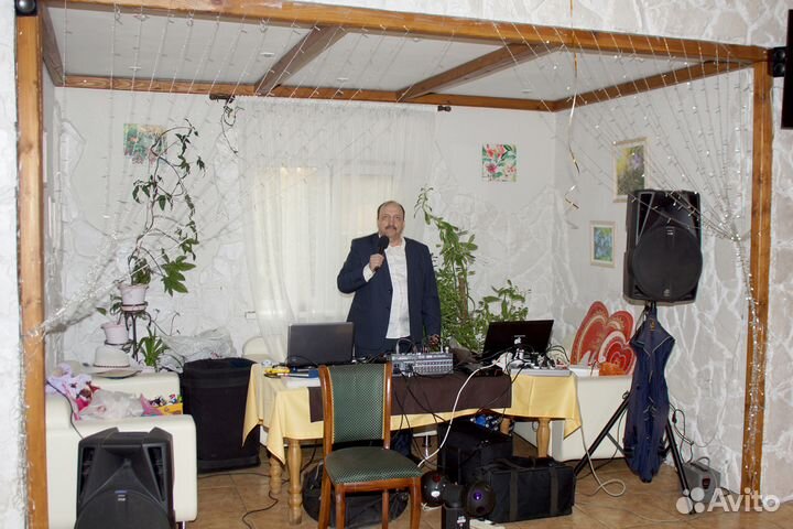 Ведущий/ тамада/музыкант/ диджей/ свадьба /юбилей