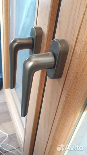 Окно из массива дуба