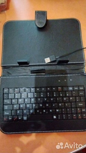 Чехол для планшета с клавиатурой