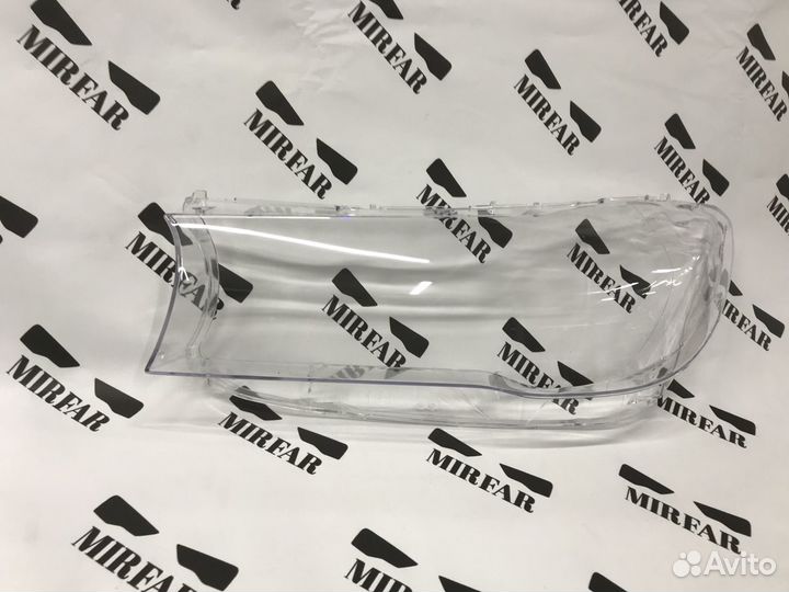 Левое стекло фары BMW 7 Series G11 2015-2019