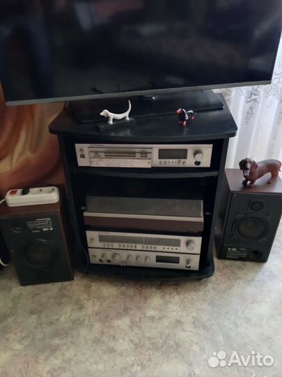 Музыкальный центр