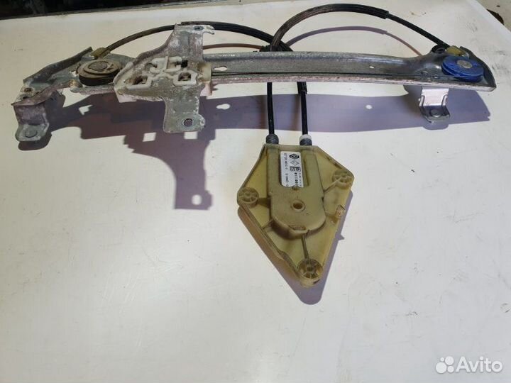 Стеклоподъемник задний правый Renault Fluence