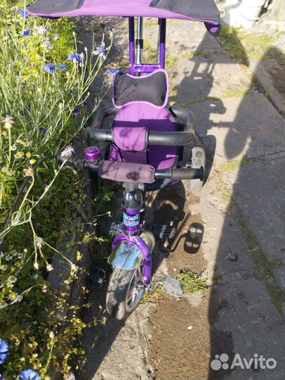 Трехколесный велосипед с родительской ручкой