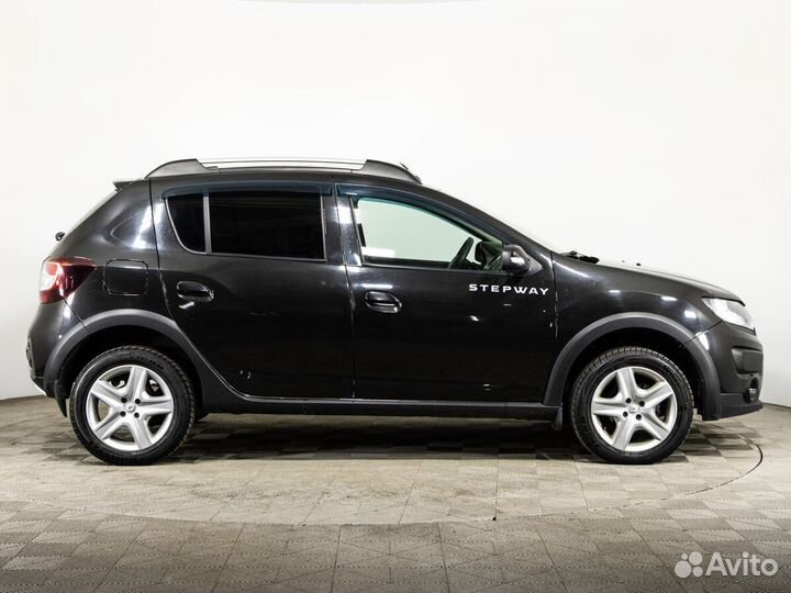 Renault Sandero Stepway 1.6 AT, 2017, 60 950 км