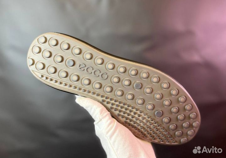 Кроссовки Ecco комфортные