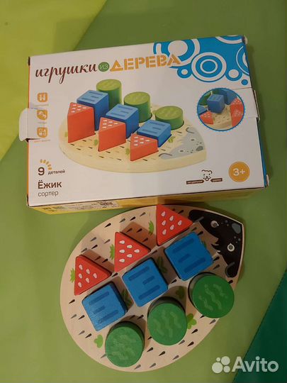 Коллекция развивающих Монтессори игрушек и книг