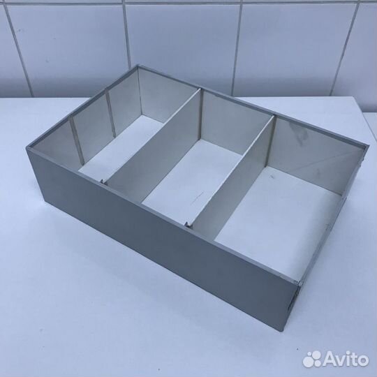 Ящик пластиковый с разделами Коробка Контейнер