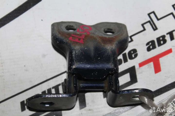 Петля двери toyota. cynos land cruiser prado paseo