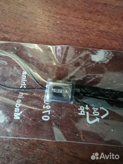 Кожаный шнурок для Nokia 7500 prism