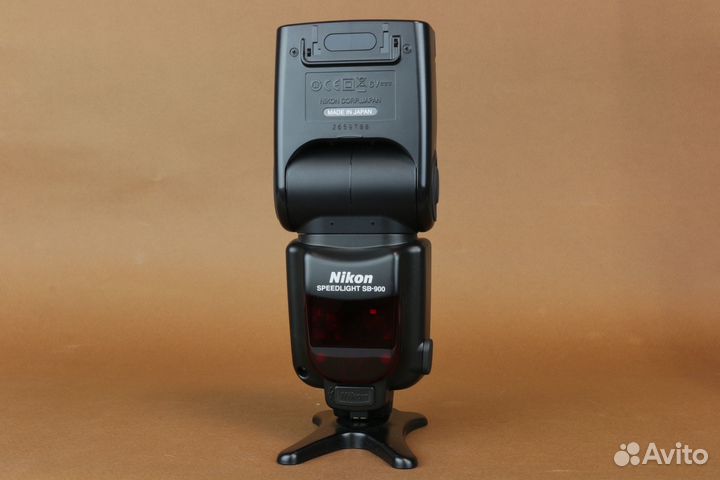 Nikon speedlight SB 900 (id 26597)