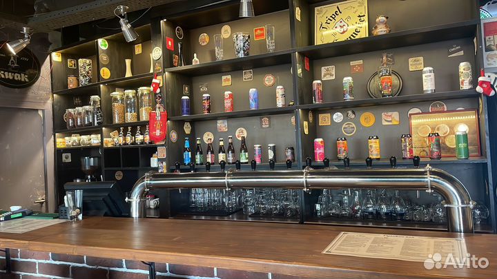 Бармен официант