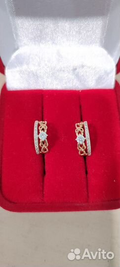 Золотые серьги