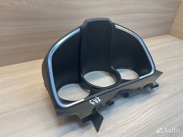 Козырек щитка приборов LADA X-Ray