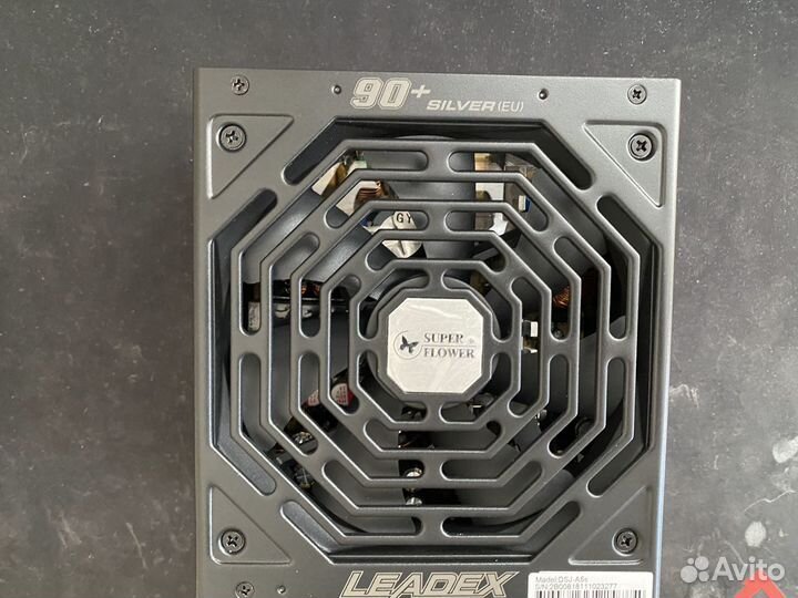 Блок питания Super Flower 80 plus Silver 750 W