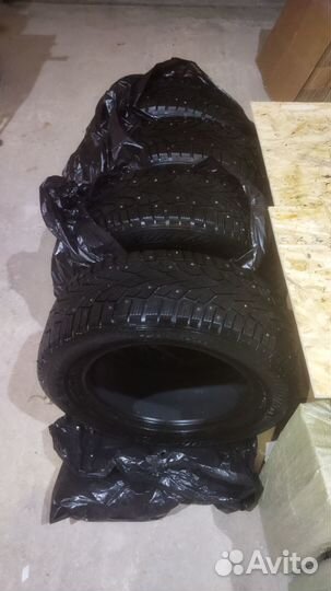 Gislaved NordFrost 100 215/60 R16