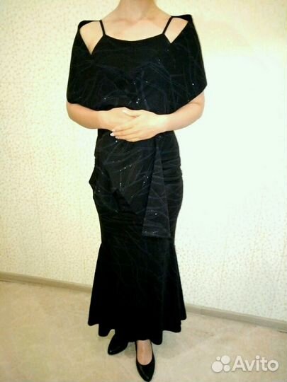 Платье вечернее